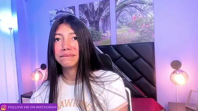 KimberlyVillaLobos online show from March 7, 11:51 am