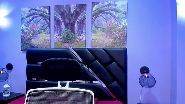 KimberlyVillaLobos online show from January 8, 11:34 am