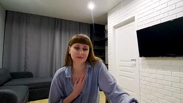 Daniella Lorente online show from May 16, 12:40 am