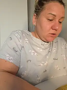 Anna Curvy online show from April 1, 2:14 pm