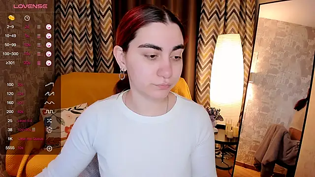 hannacheekss  online show from February 20, 2:08 am