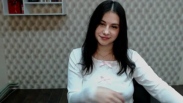 Snapshot of AliceSexyyy_ chatting on December 29, 7:11 pm AliceSexyyy online show from December 29, 7:11 pm