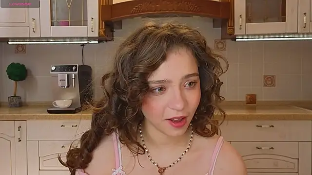 KellyAdderiy online show from February 28, 3:59 am