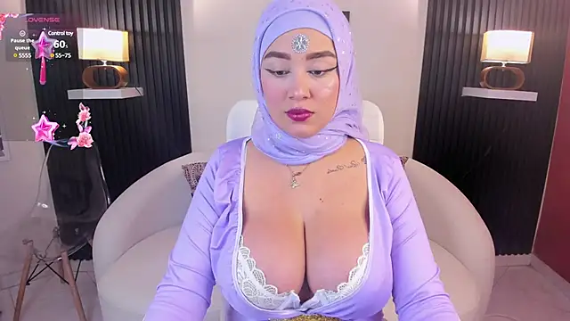Snapshot of kithana_jazmin chatting on March 12, 11:33 pm kithana jazmin online show from March 12, 11:33 pm