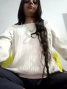 Snapshot of pikubaby chatting on November 16, 7:08 pm pikubaby online show from November 16, 7:08 pm