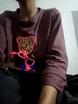 Snapshot of pikubaby chatting on November 21, 6:50 pm pikubaby online show from November 21, 6:50 pm