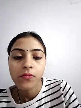 Snapshot of pikubaby chatting on November 28, 6:54 pm pikubaby online show from November 28, 6:54 pm