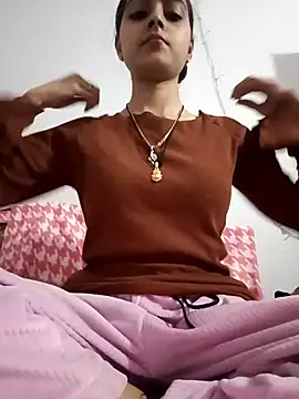 Snapshot of pikubaby chatting on December 15, 7:07 pm pikubaby online show from December 15, 7:07 pm