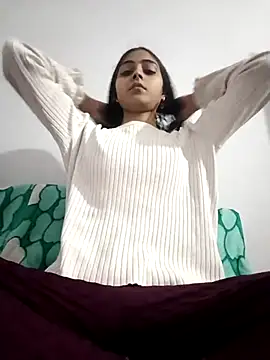 Snapshot of pikubaby chatting on January 13, 7:52 pm pikubaby online show from January 13, 7:52 pm