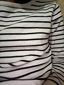 Snapshot of pikubaby chatting on March 1, 7:49 pm pikubaby online show from March 1, 7:49 pm