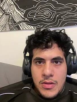 krispykreme17 online show from January 29, 9:50 pm