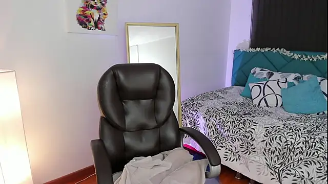 Escarlett Wii online show from October 9, 1:09 pm