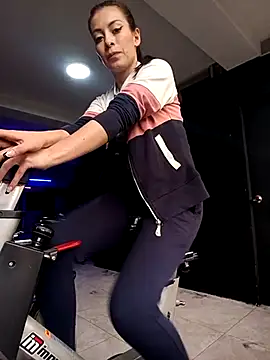 Snapshot of Tefannyy_ chatting on March 5, 9:04 pm Tefannyy online show from March 5, 9:04 pm