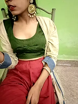 Snapshot of EACH_555 chatting on November 24, 5:56 pm EACH 555 online show from November 24, 5:56 pm