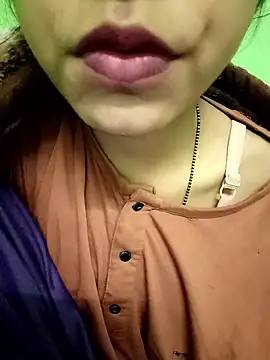 EACH 555 online show from January 9, 6:05 am