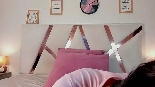 ChanelAdamss  online show from February 3, 10:43 pm