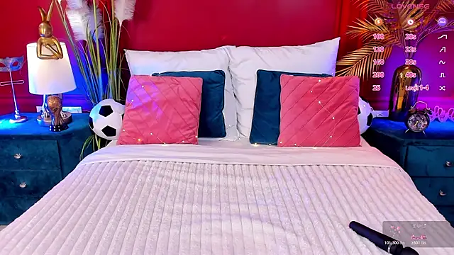 GiaCale online show from June 20, 5:10 am