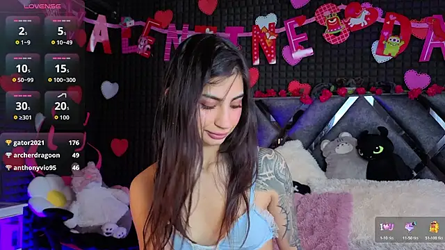 SolBeaumont1 online show from February 2, 8:29 pm