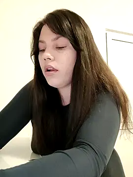 Snapshot of leeya_lee chatting on March 19, 8:11 pm leeya lee online show from March 19, 8:11 pm