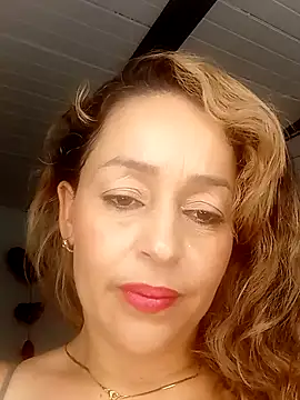 Snapshot of ariellth chatting on September 10, 5:24 pm ariellth online show from September 10, 5:24 pm