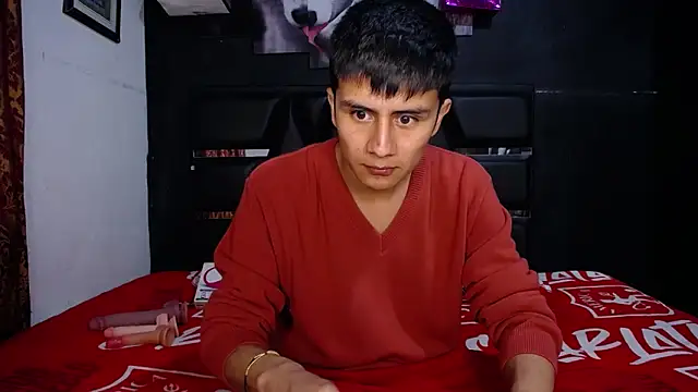 Snapshot of The__Rodriguez chatting on January 20, 1:28 am The Rodriguez online show from January 20, 1:28 am