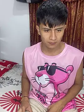 Snapshot of The__Rodriguez chatting on March 14, 11:32 pm The Rodriguez online show from March 14, 11:32 pm