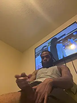 GoodGirlLover13 online show from February 4, 7:18 am