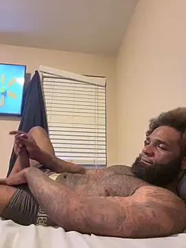 GoodGirlLover13 online show from February 25, 12:36 am