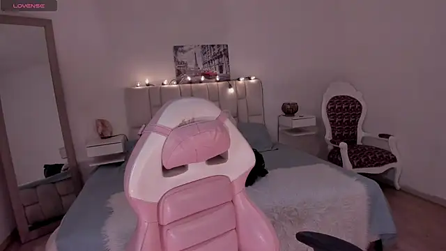 yenny garcia online show from April 14, 4:46 pm