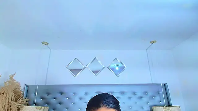 EileenBenzon online show from September 23, 3:15 pm