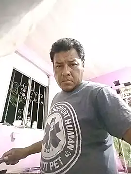 Snapshot of marcuszza22 chatting on January 30, 1:33 am marcuszza22 online show from January 30, 1:33 am