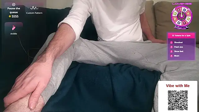 an4y8ot online show from December 7, 8:49 pm