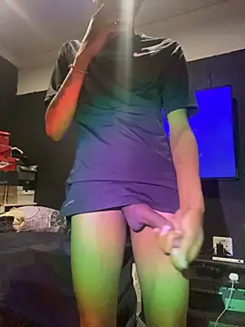 Snapshot of BlueIceCube chatting on October 2, 3:46 am BlueIceCube online show from October 2, 3:46 am