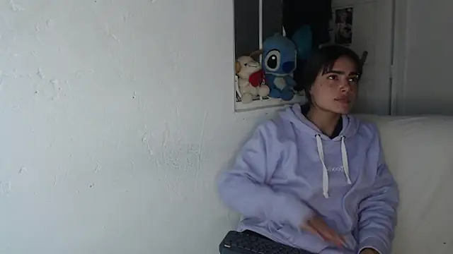 skinny sweet2411 online show from October 1, 10:49 pm