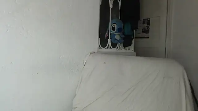 skinny sweet2411 online show from October 6, 6:22 am