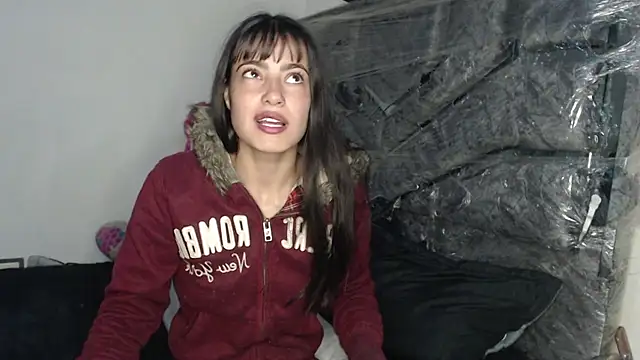 skinny sweet2411 online show from February 11, 7:19 pm