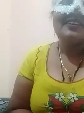 Snapshot of seemi_bhabhi chatting on February 3, 4:10 pm seemi bhabhi online show from February 3, 4:10 pm