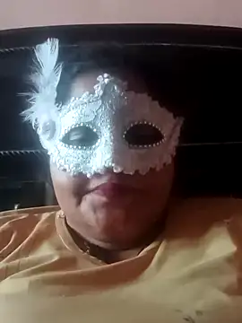 Snapshot of seemi_bhabhi chatting on February 20, 10:16 am seemi bhabhi online show from February 20, 10:16 am