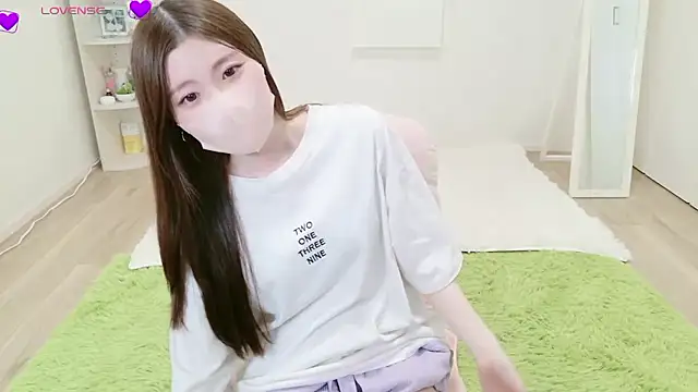 Snapshot of MARIAo0 chatting on September 12, 10:10 pm MARIAo0 online show from September 12, 10:10 pm