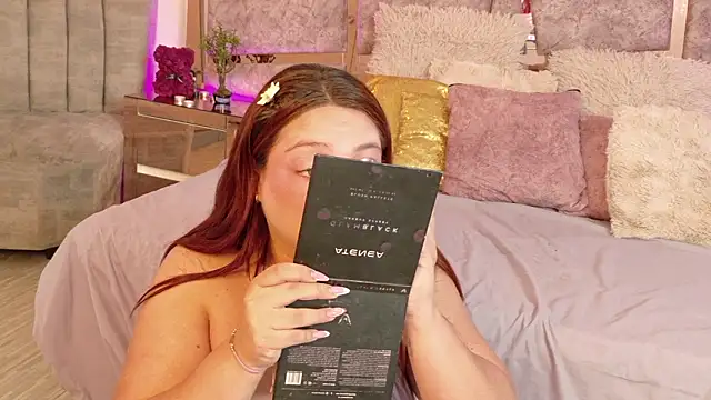 Snapshot of Dakota-Bruce chatting on January 16, 2:43 pm Dakota-Bruce online show from January 16, 2:43 pm