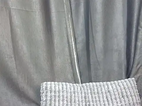 Snapshot of Chichii- chatting on January 8, 6:41 pm Chichii- online show from January 8, 6:41 pm