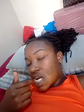 Snapshot of Chichii- chatting on October 30, 11:22 am Chichii- online show from October 30, 11:22 am