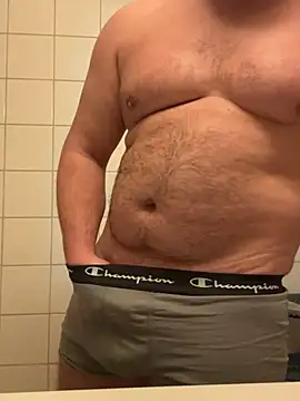 Snapshot of Johny69xo chatting on December 9, 12:12 am Johny69xo online show from December 9, 12:12 am