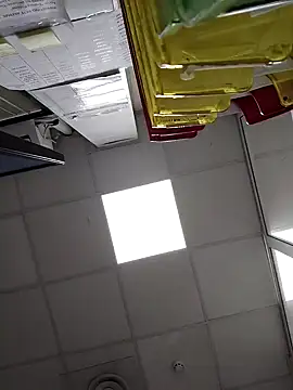 coppiapazza online show from December 31, 3:42 pm