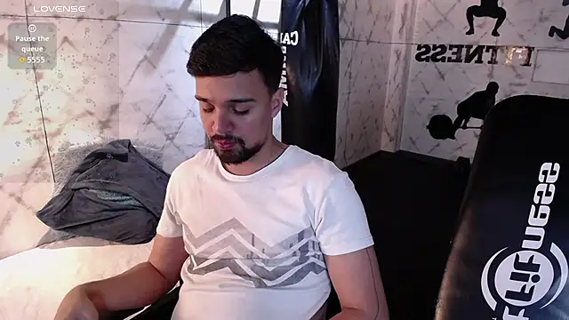 Edward max online show from March 2, 3:09 am