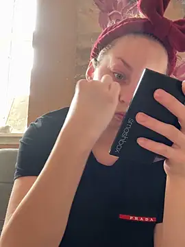 Hr Frk Olsen online show from October 29, 11:01 am