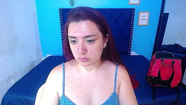 kinky redhead18 online show from October 7, 1:08 pm