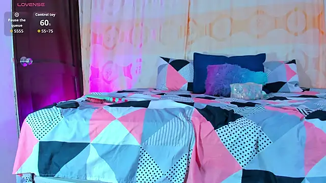 lanaa paul1 online show from October 23, 9:02 pm