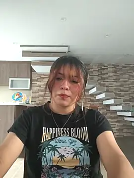 Elsa sweet online show from June 17, 9:05 pm
