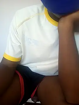 Snapshot of Mischevous_T69 chatting on February 2, 1:19 pm Mischevous T69 online show from February 2, 1:19 pm